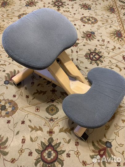 Коленный стул, требуются руки