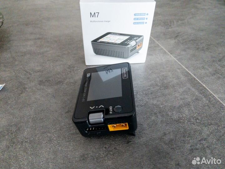 Зарядное устройство ToolkitRC M7 200Вт