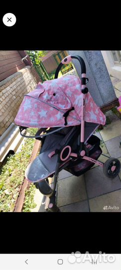 Прогулочная коляска