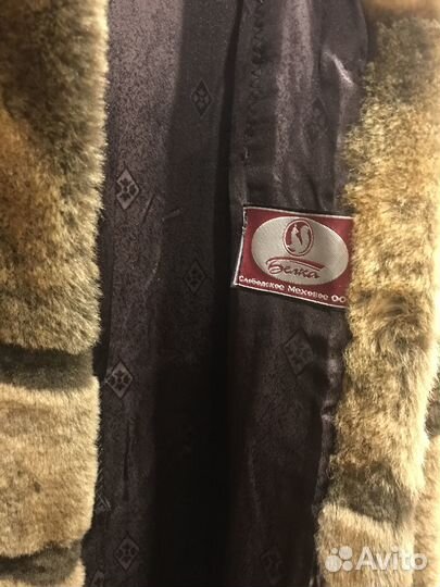 Шуба мутоновая 48 50 с капюшоном новая
