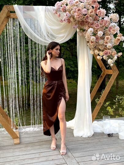 Вечернее платье