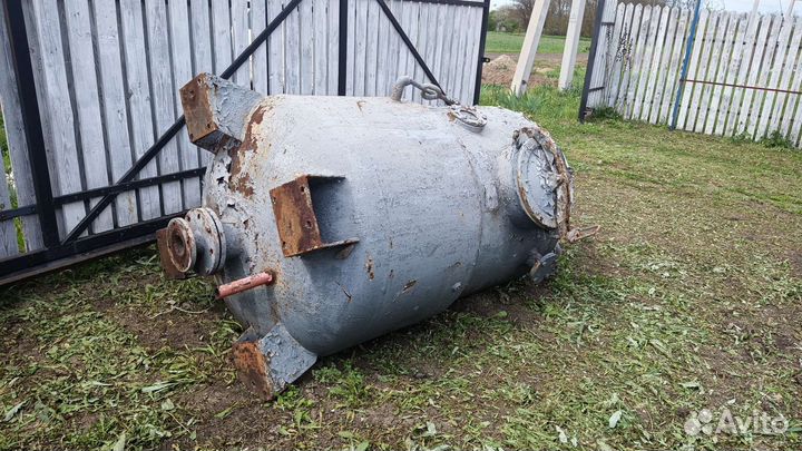 Вакуум-аппарат мзс-241 Ёмкость нержавеющая