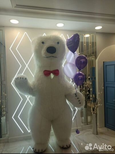 Белый Мишка на поздравление