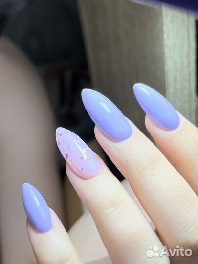 Начинающий мастер маникюра