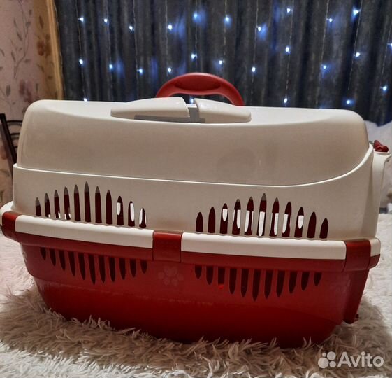 Переноска для кошек пластиковая