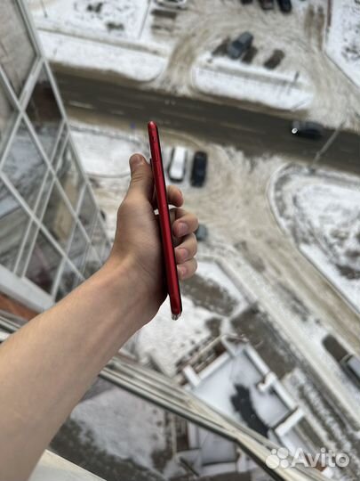 iPhone 8 Plus, 64 ГБ