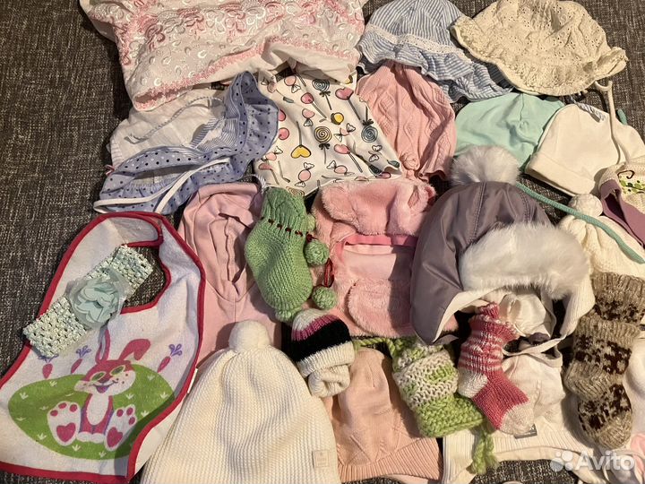 Пакет шапочки, пинетки, панамки, уголок