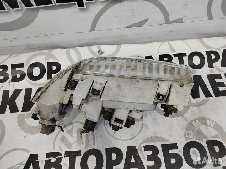 Фара левая Volkswagen Polo 3 6N