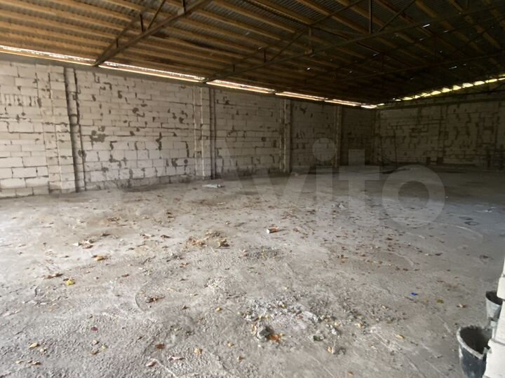 Склад, 700 м²