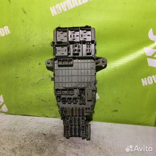 Блок предохранителей