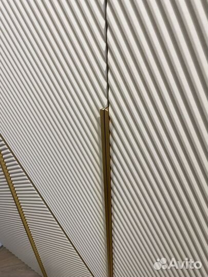 Шкаф распашной на заказ