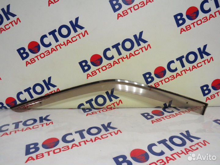 Ветровик Перед Лево suzuki swift HT51S