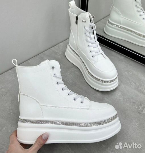 Ботинки осенние