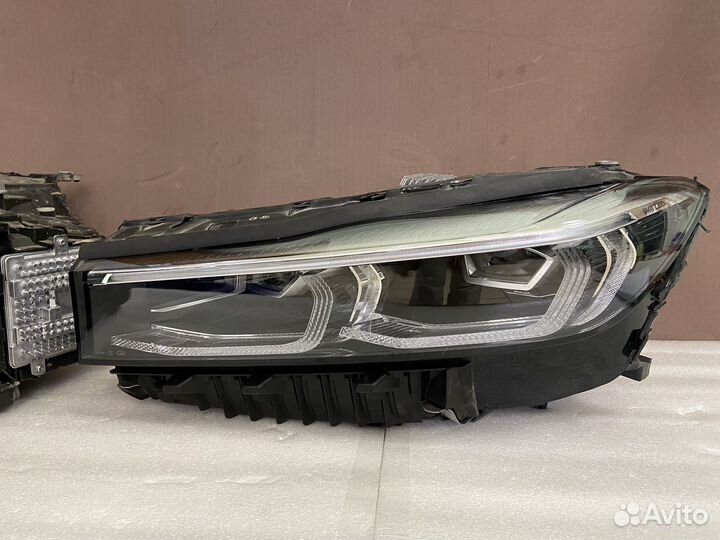 Левая фара на BMW 7 G11 LED Adaptive рест передняя