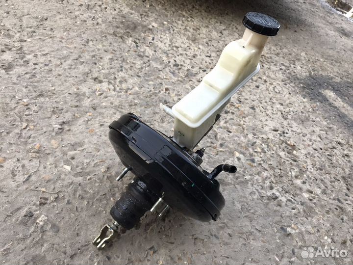 Вакуумный усилитель Hyundai Solaris. Kia Rio 3