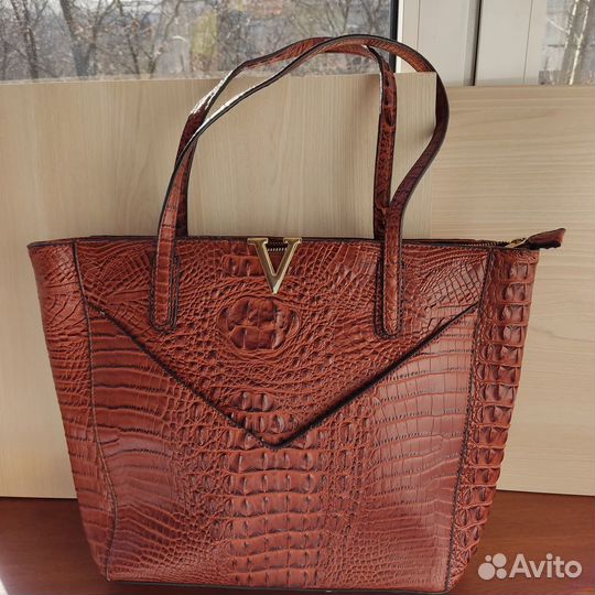 Сумки кожаные женские