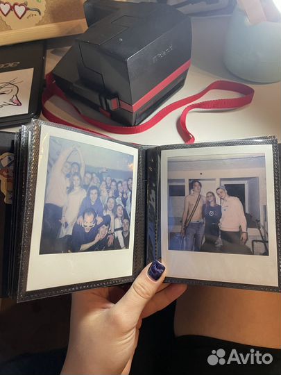Плёночный фотоаппарат polaroid