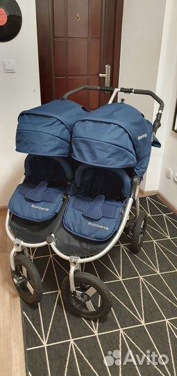 Коляска для двойни bumbleride Indie Twin