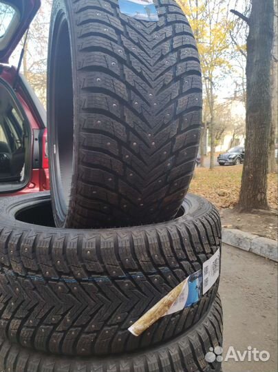 Nokian Tyres Hakkapeliitta 10p SUV 275/50 R21 113T