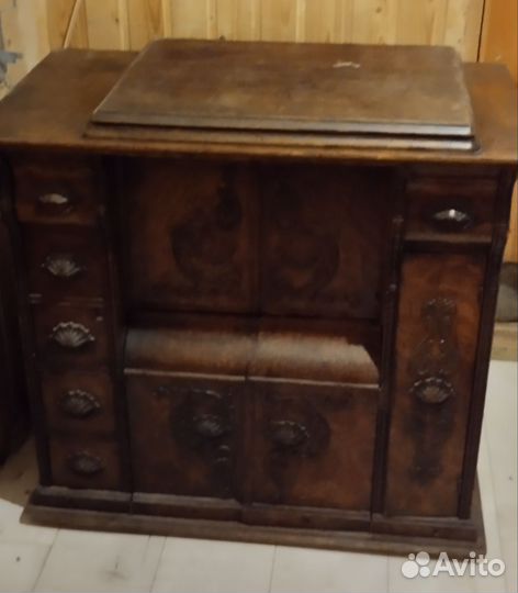 Швeйная машинка 