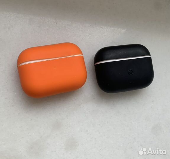 Чехол и наушники airpods pro2