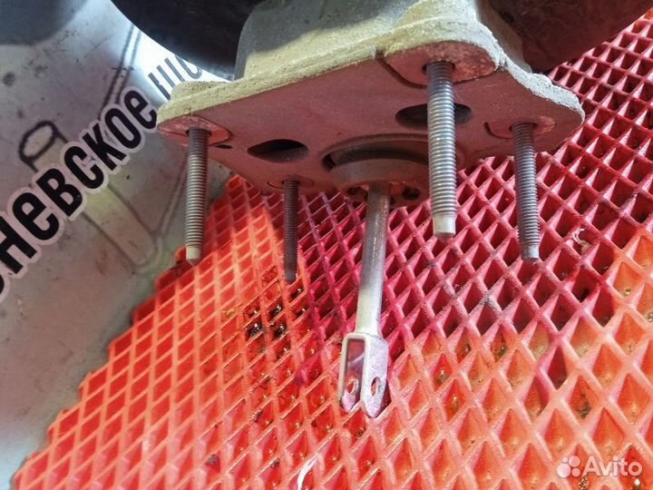 Вакуумник тормозной Renault Fluence