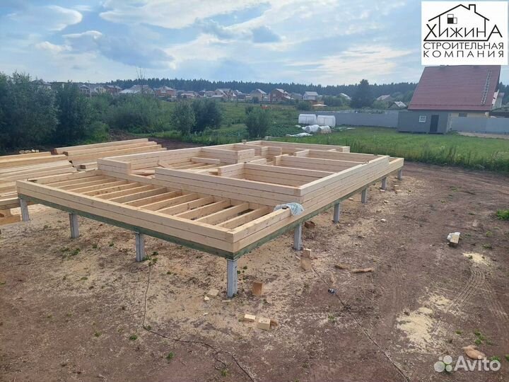 Срубы дома из бруса 9х9 с террасой строительство