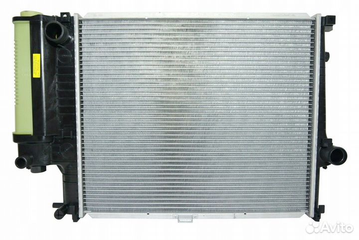 Радиатор охлаждения BMW 5-Series E34