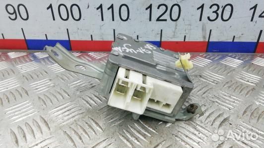 Блок управления toyota avensis T25 (ADN23NC01)