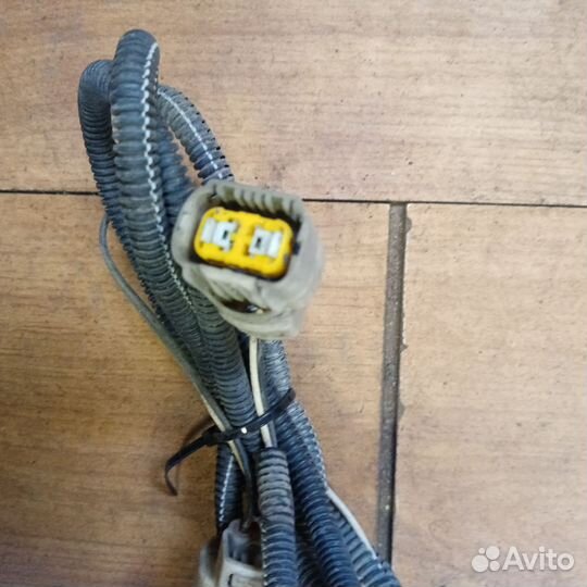 Проводка. коса задн.бампера рено логан 1