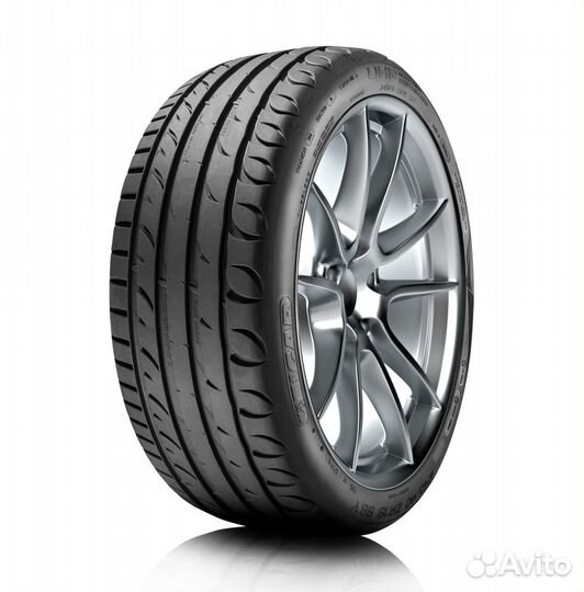 Tigar UHP Ultra High Performance 235/45 R17 97Y