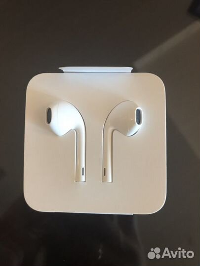Наушники earpods