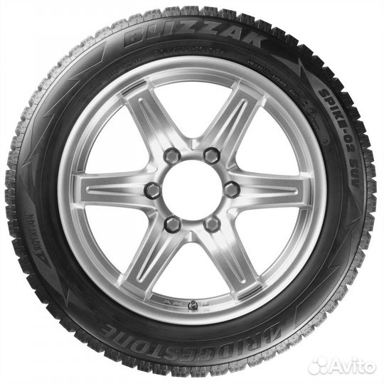 Bridgestone Blizzak Spike-02 SUV 215/65 R16