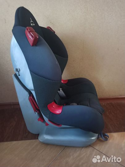 Детское автокресло