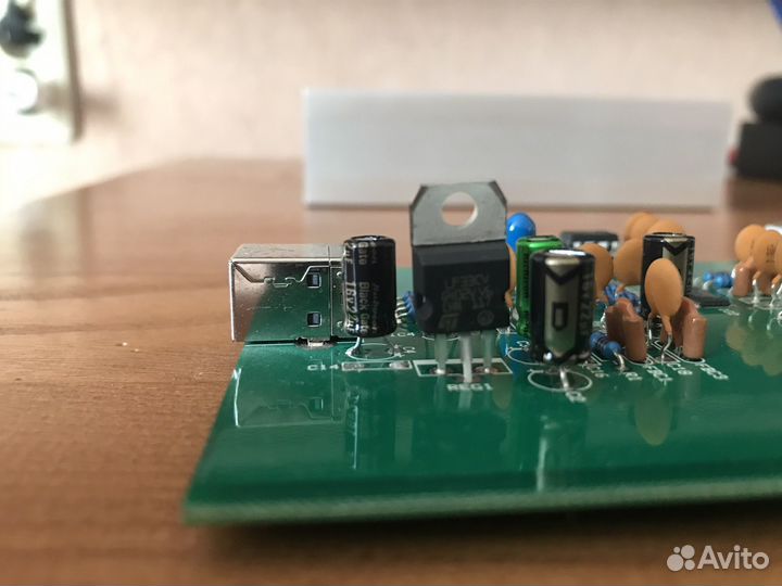 USB-конвертер и изолятор Acoustic Revive Isolator