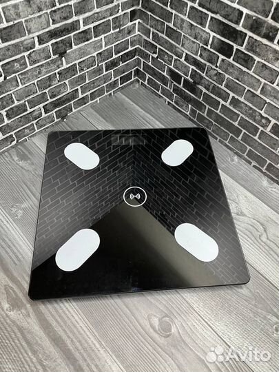 Новые, весы напольные умные с Bluetooth