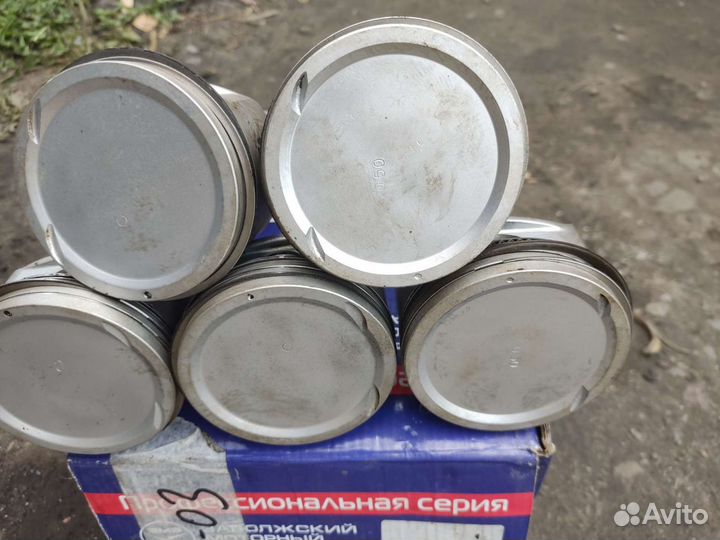 Поршень с шатуном Kia Spectra 1.6 S6D