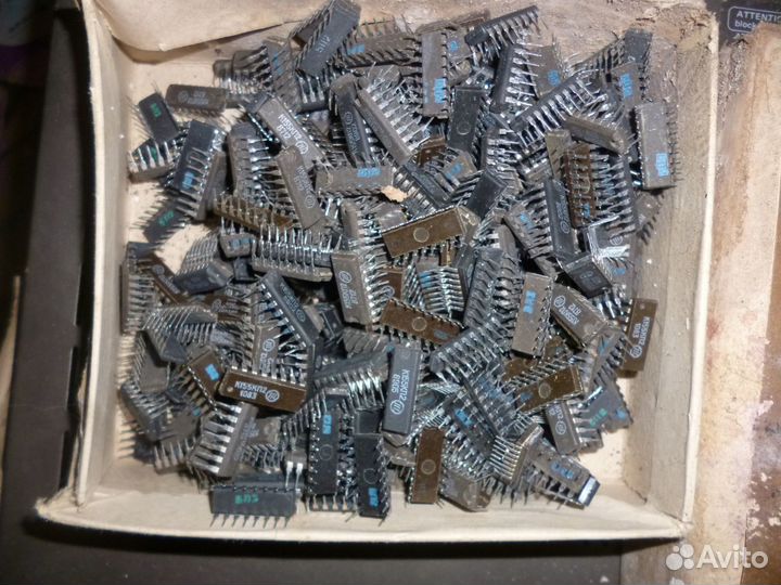 Транзисторы, лампы