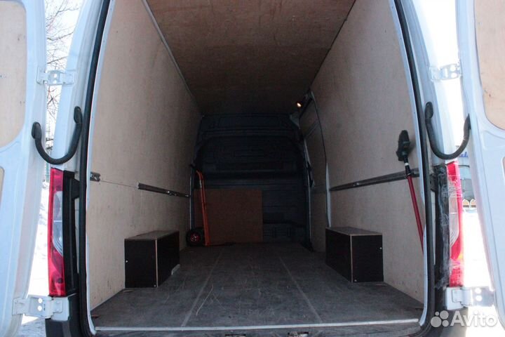 Mercedes-Benz Sprinter, 2021