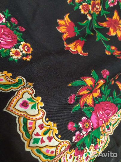 Павловопосадский платок