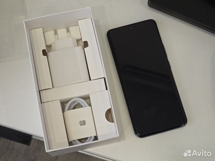HONOR 90, 12/512 ГБ