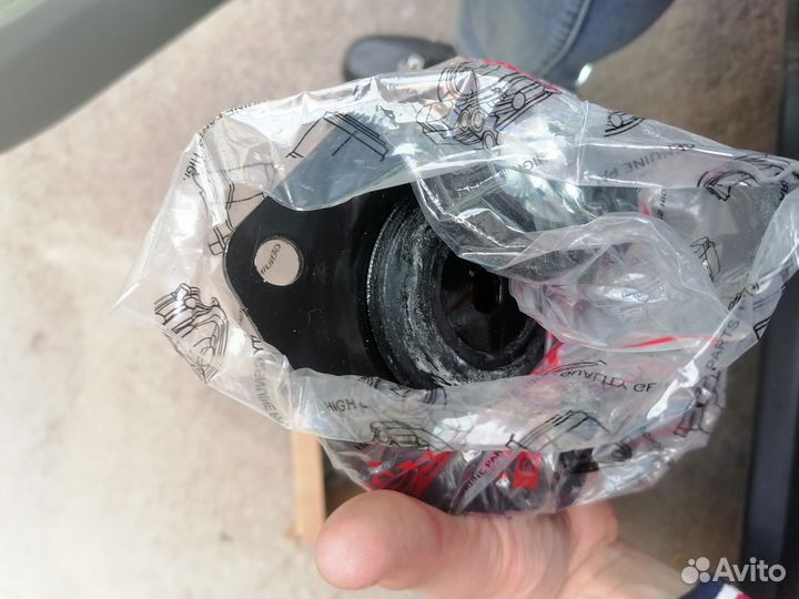 Опорник nissan maxima а32