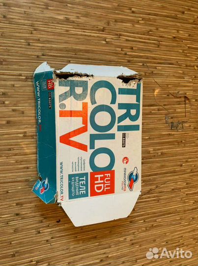 Триколор тарелка