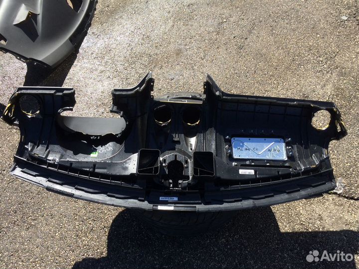 Mercedes-Benz ML W164 Торпедо Панель