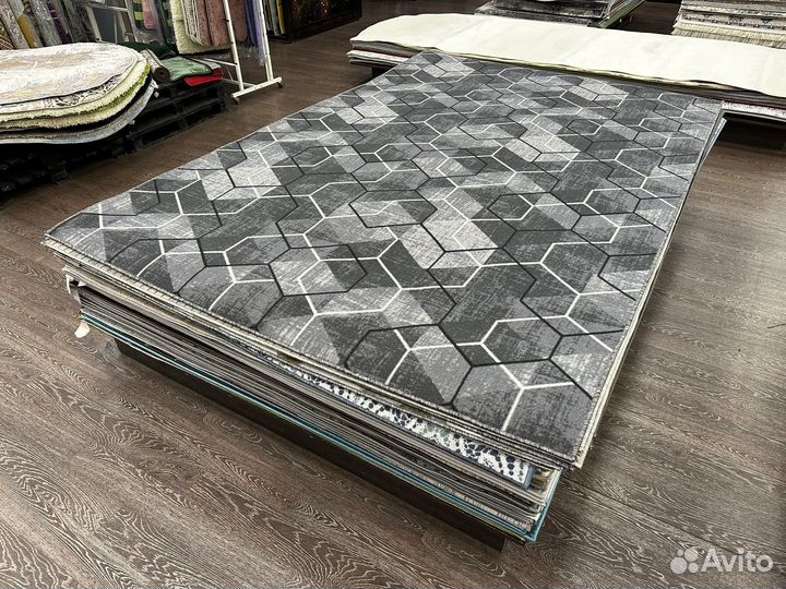 Палас 2х3 новый, современный