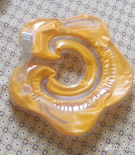 Круг на шею для купания