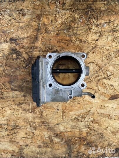 Дроссельная заслонка Toyota crown S200 2gr-fse