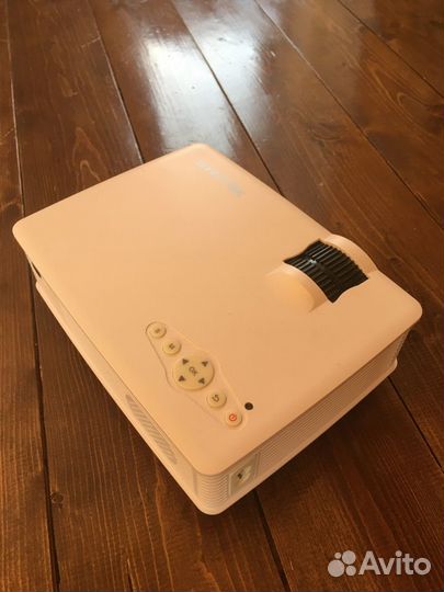 Проектор Byintek BT140