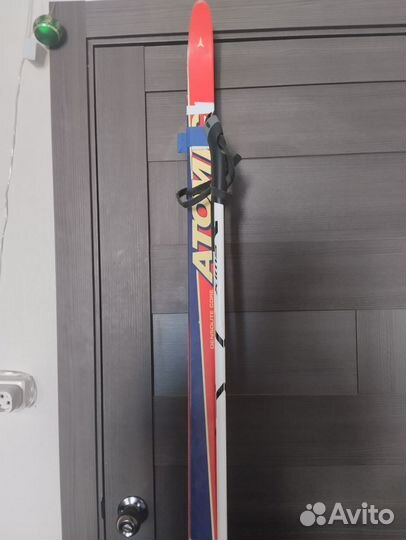 Беговые лыжи atomic