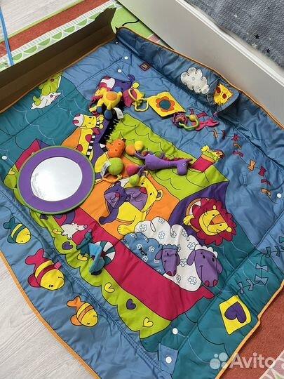 Развивающий коврик tiny love